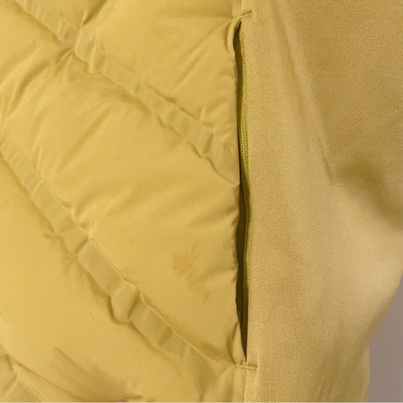 Athleta Inlet Stretchy Vest in Oxidized Yellow Size XXL - Picture 9 of 15